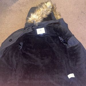 Fur Hooded Mens Coat “WENVEN” Size Small